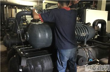 風(fēng)冷熱泵螺桿式冷水機組保養(yǎng)需注意哪些事項？